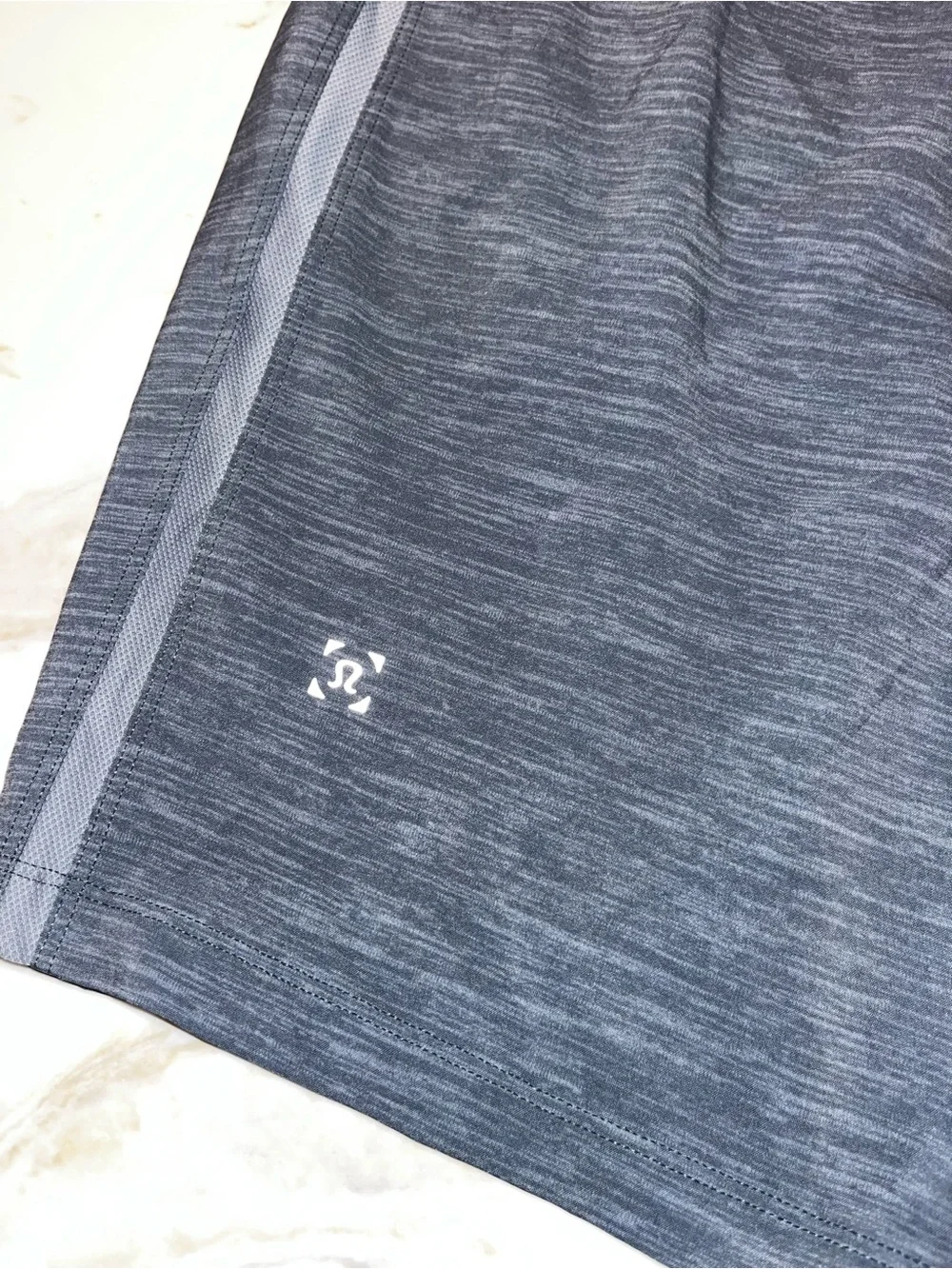 lululemon athletica no flaws